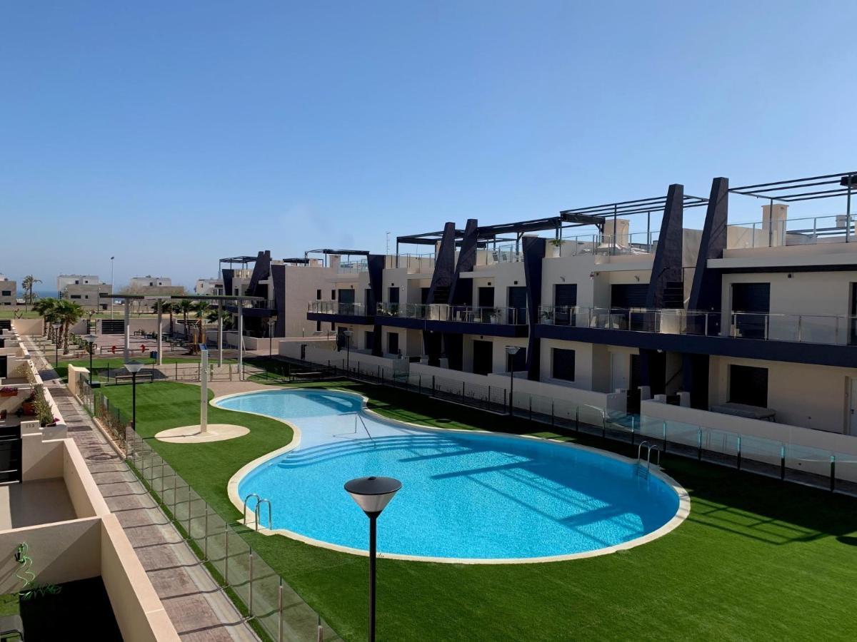 Higuericas 411 - Planta Baja - Vista Piscina - Cerca Playa Apartman Pilar de la Horadada Kültér fotó